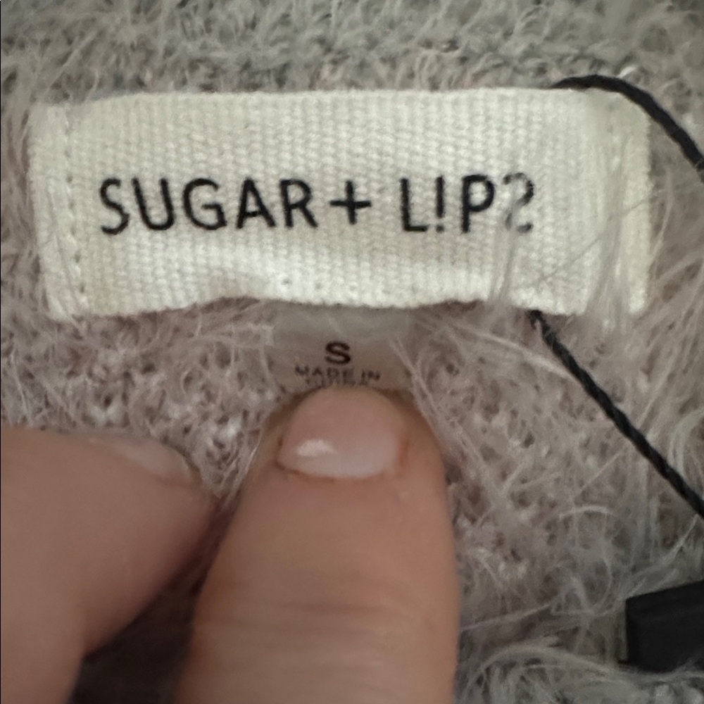 Sugarlips Sweater - Picture 2 of 5